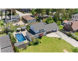 937 Park Avenue W, MLS 40833617