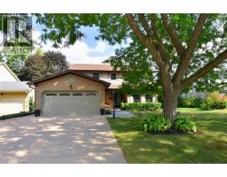 18 Charterhouse Crescent, MLS 40823159
