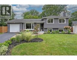 406 Oakwood Drive, MLS 40830489