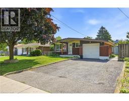 9 Bishopsgate Avenue, MLS 40844689