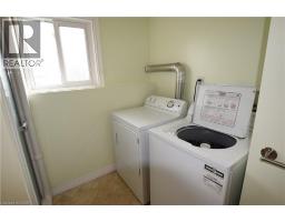 75 PINE Street S - 10
