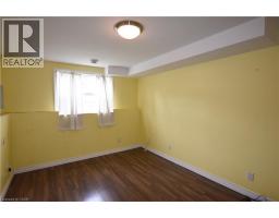 75 PINE Street S - 4