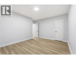 3 ALGONQUIN Avenue - 21