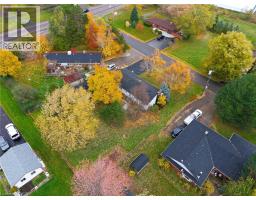 3 ALGONQUIN Avenue - 47