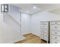 5475 LAKESHORE Road UnitNo. 54 - 28