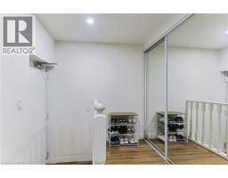 5475 LAKESHORE Road UnitNo. 54 - 35