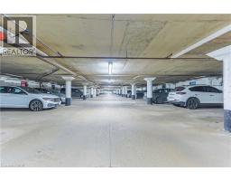 5475 LAKESHORE Road UnitNo. 54 - 38