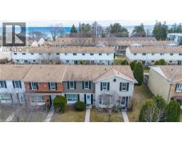5475 LAKESHORE Road UnitNo. 54 - 39