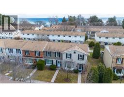 5475 LAKESHORE Road UnitNo. 54 - 40
