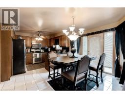 9 SUGARBERRY Court - 11