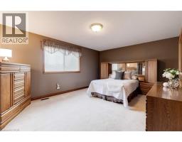 9 SUGARBERRY Court - 15