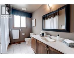 9 SUGARBERRY Court - 21