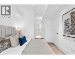 455 WELLINGTON Street W UnitNo. 610 - 21