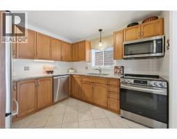 41 TANGLEWOOD Drive - 13