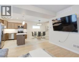 7387 SHERRILEE Crescent - 6