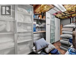 11 PEEL Street - 40