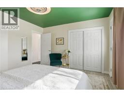 81 THOMSON Drive - 20