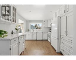 81 THOMSON Drive - 28