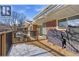 81 THOMSON Drive - 44