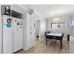 101 VICTOR Boulevard - 13