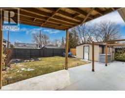 101 VICTOR Boulevard - 44