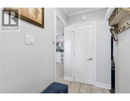 101 VICTOR Boulevard - 8