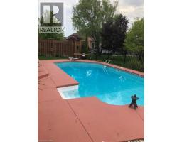 82 VANSICKLE Road - 39