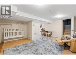 2 CARLETON Street N - 23