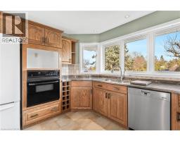 3503 LAKESHORE Road - 14