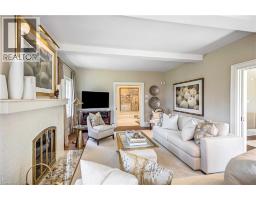 514 WILSON Street E - 10