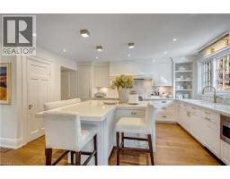 514 WILSON Street E - 15