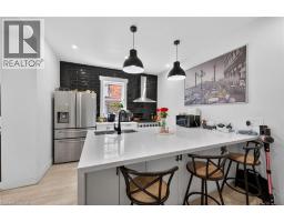 27 CAYUGA Street N - 29