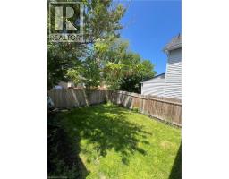 179 VINE Street S - 13