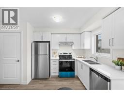 15B BINGHAM Road - 14