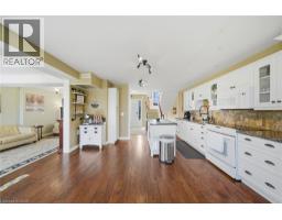 72 MARTINDALE Road - 8