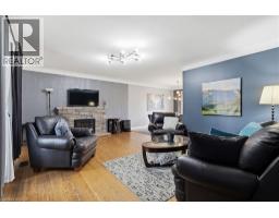 32 BELAIR Drive - 8