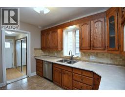 186 BELMONT Avenue - 17