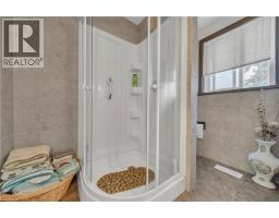 5427 PERTH ROAD 178 - 18