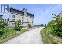 35 SOUTHSHORE Crescent UnitNo. 311 - 45
