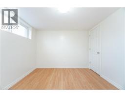 297 MOHAWK Road W - 33