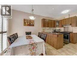 10 SANDYBAY Avenue - 13
