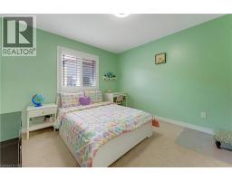 10 SANDYBAY Avenue - 26
