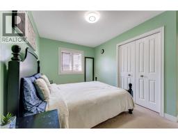10 SANDYBAY Avenue - 33