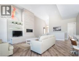 613 SWEETBAY Crescent - 2