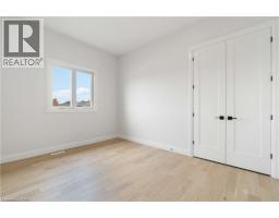 613 SWEETBAY Crescent - 8
