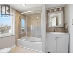 687 UPPER JAMES Street - 21