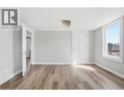 687 UPPER JAMES Street - 25