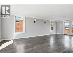 687 UPPER JAMES Street - 6