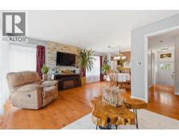 120 ELGIN Crescent - 4