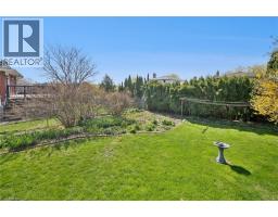 49 RIPLEY Crescent - 38